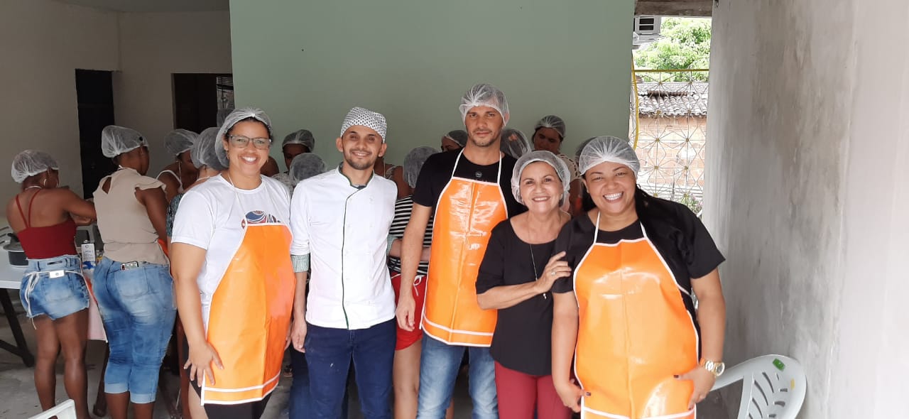 Prefeitura promove oficina de salgados utilizando produtos da agricultura familiar