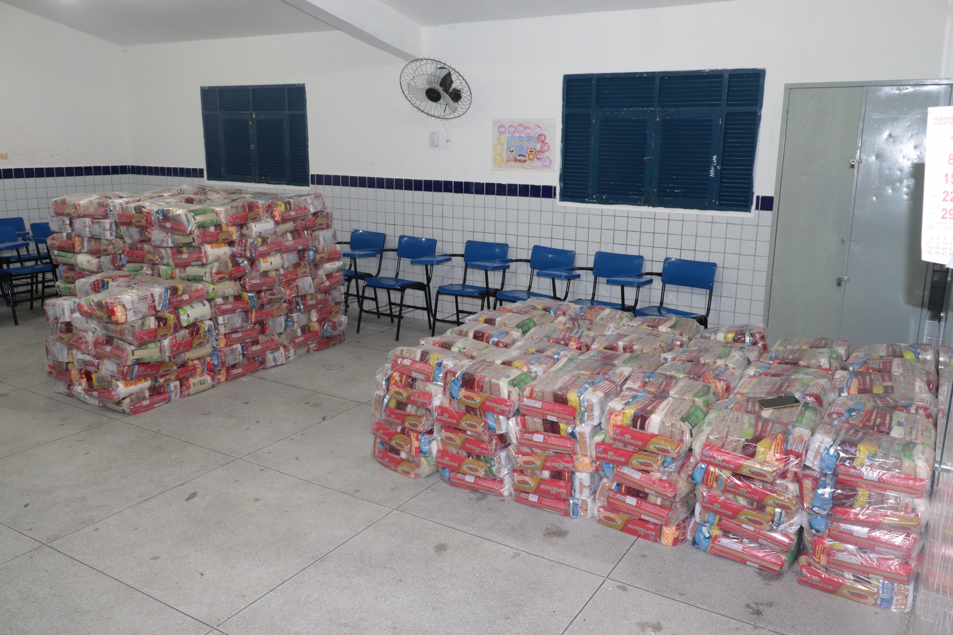 Prefeitura de Mamanguape inicia entrega de kits merenda para 5.500 alunos da rede municipal