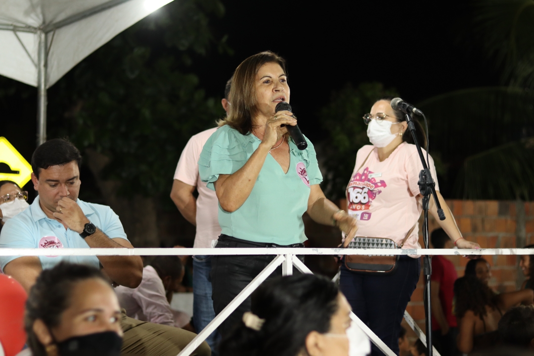 Prefeitura inaugura pavimentação da Rua Benedito Joel Cordeiro no bairro do Areial