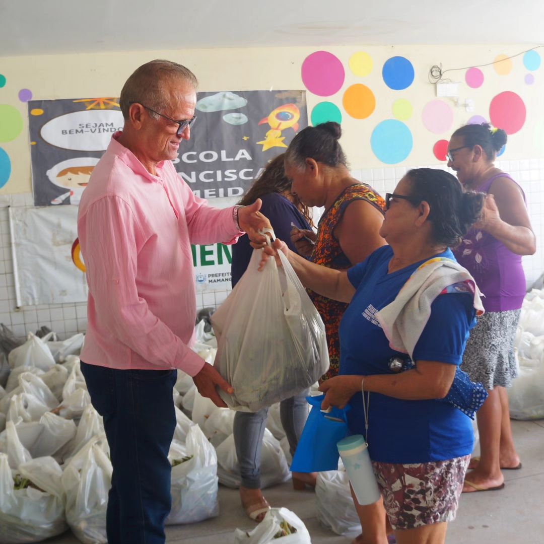 14 toneladas de produtos do Programa de Aquisição de Alimentos (PAA) são entregues à população de Mamanguape