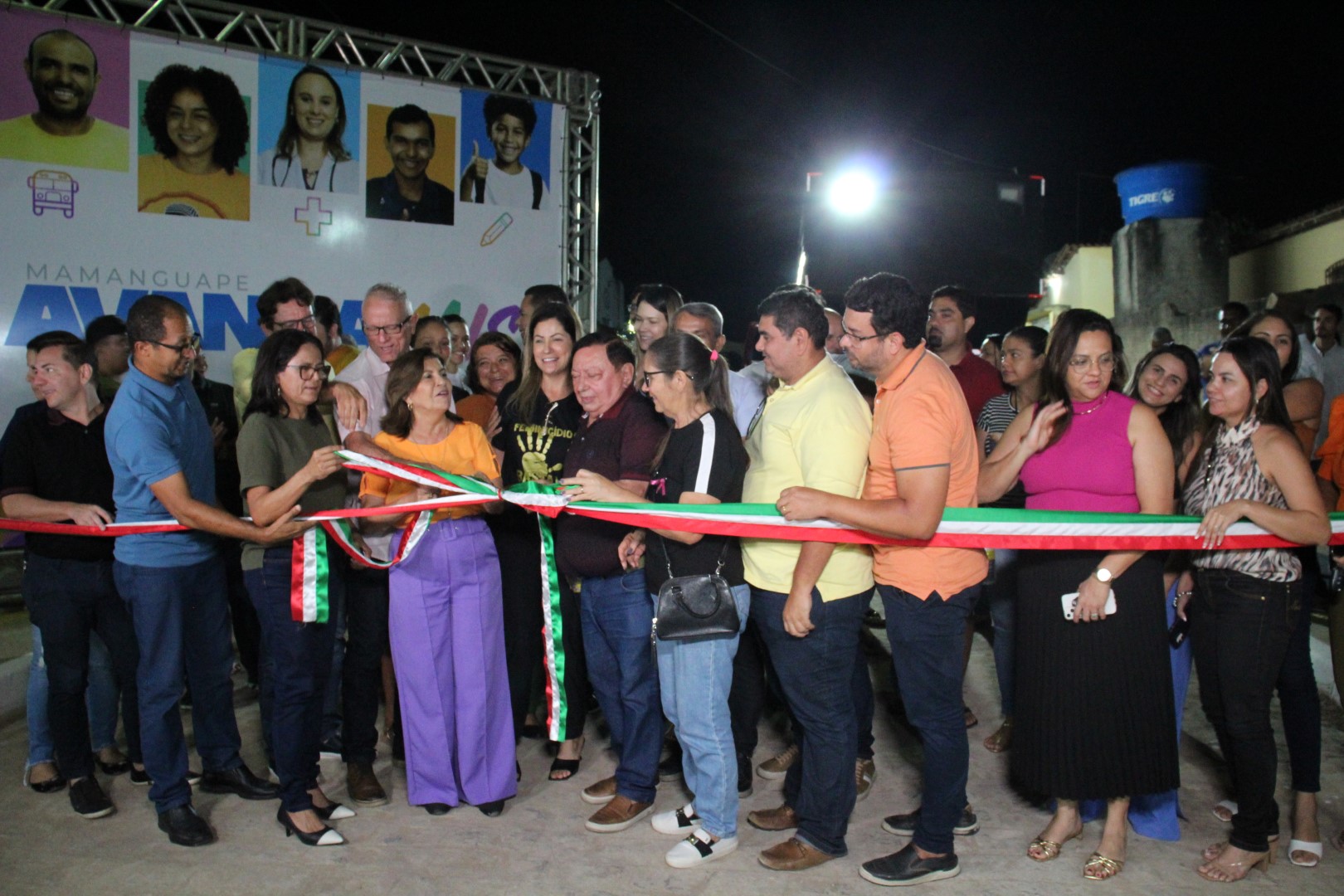 Prefeitura de Mamanguape inaugura pavimentação de cinco ruas no bairro do Planalto